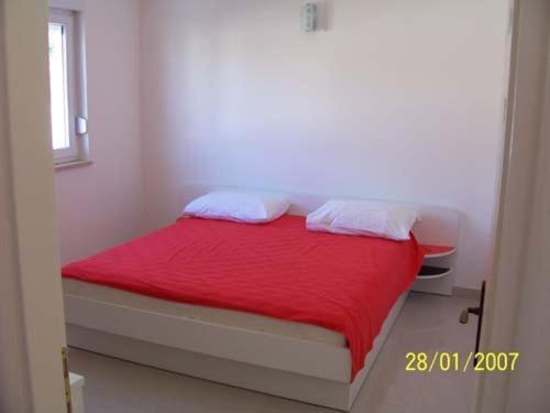 Apartments Perdijic Nemira Omiš Exteriör bild