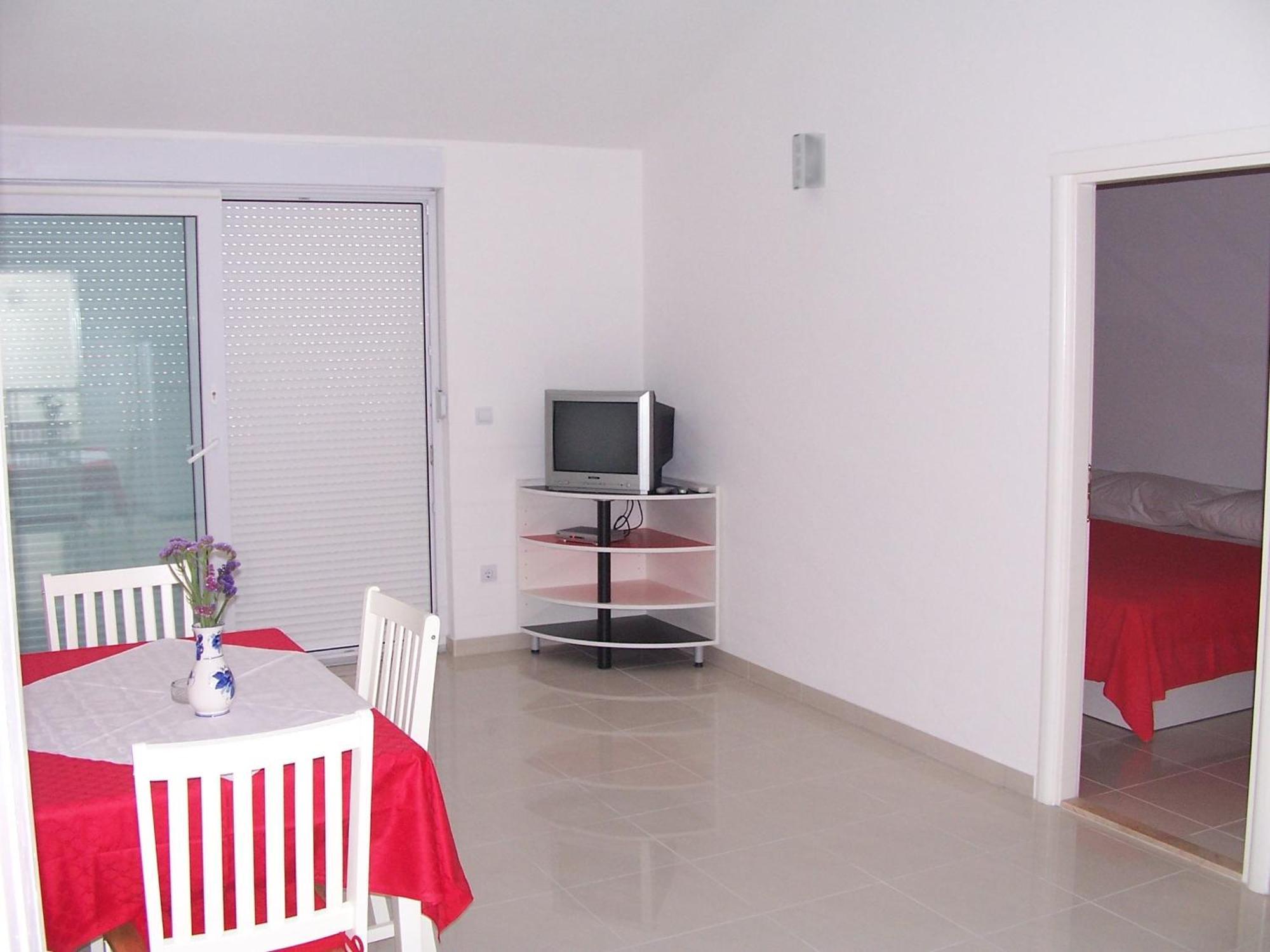 Apartments Perdijic Nemira Omiš Exteriör bild
