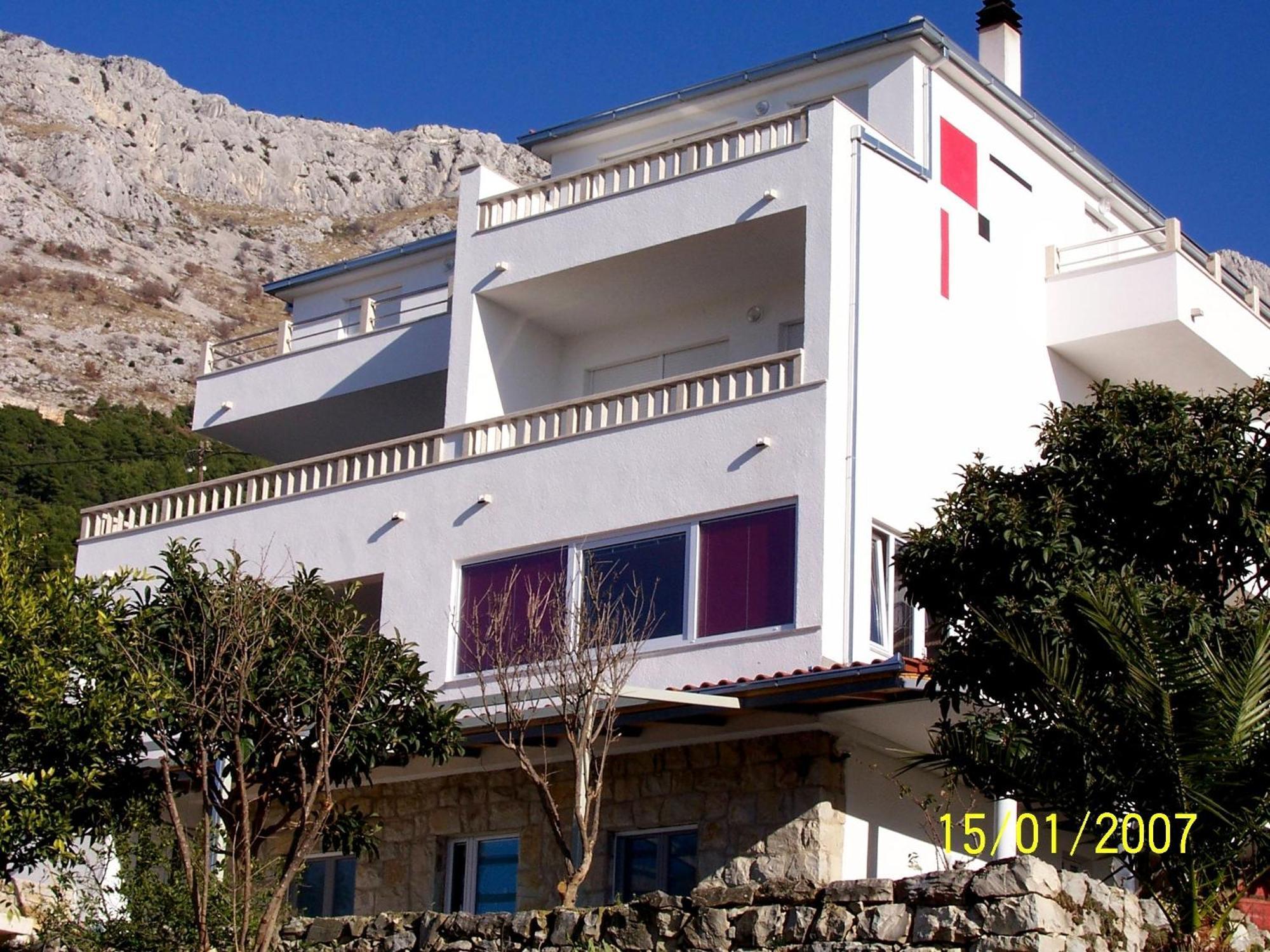 Apartments Perdijic Nemira Omiš Exteriör bild