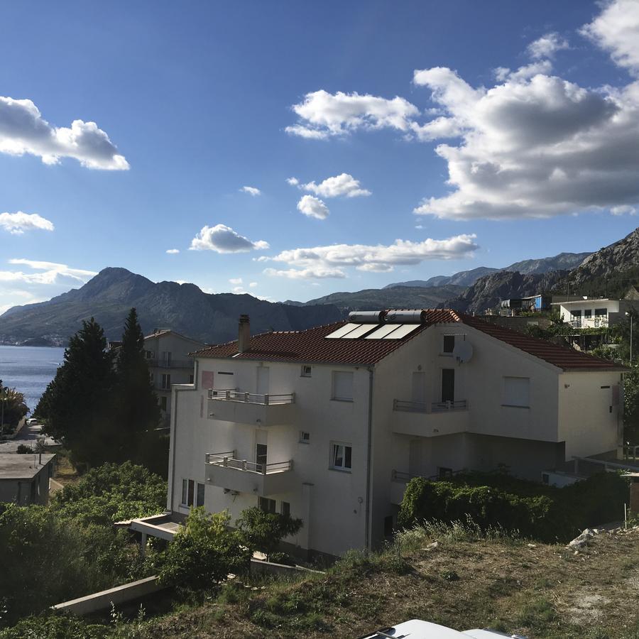 Apartments Perdijic Nemira Omiš Exteriör bild